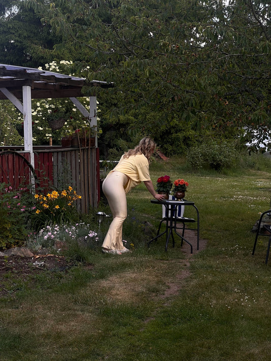 Flare leggings Butter Yellow - Retreat Collection